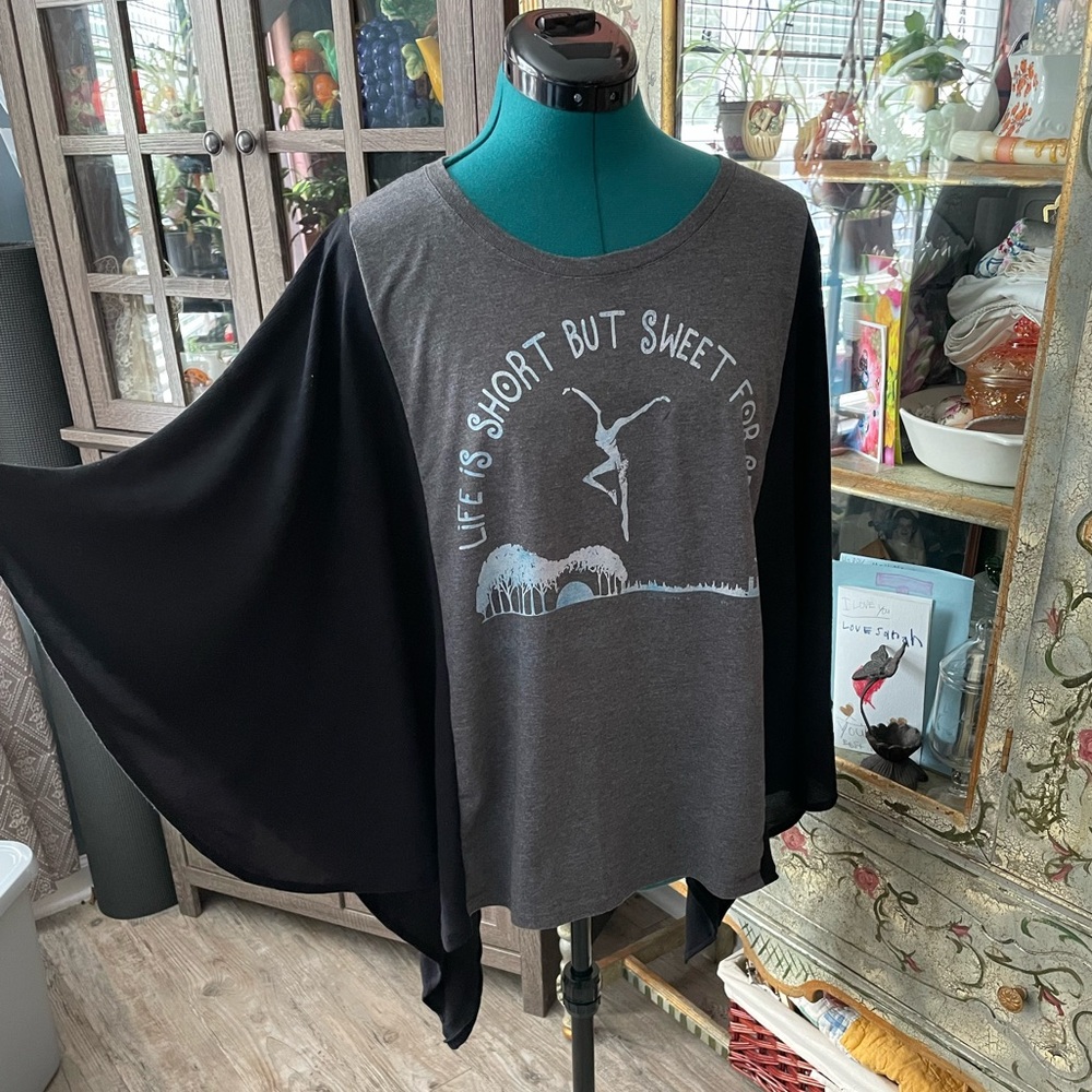 Handmade T-Shirt Poncho: Dave Matthews Band